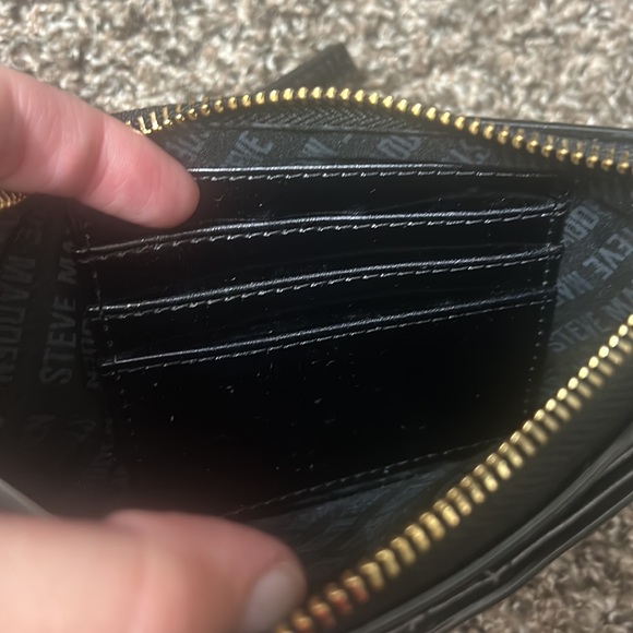 Steve Madden Black Wristlet Wallet - Picture 7 of 12